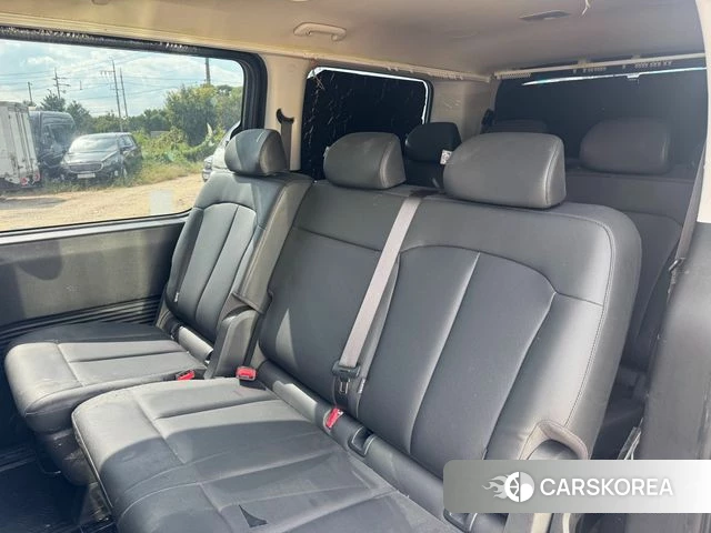 Hyundai Staria 2024 Серый из Кореи, фото 3