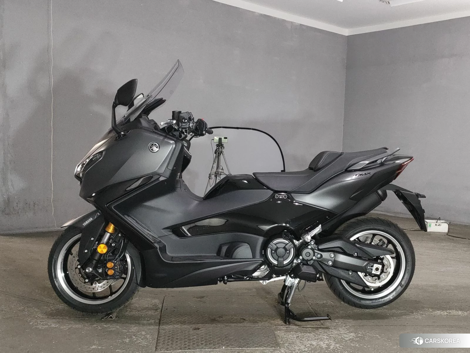 Yamaha T-MAX 560 2026 из Японии