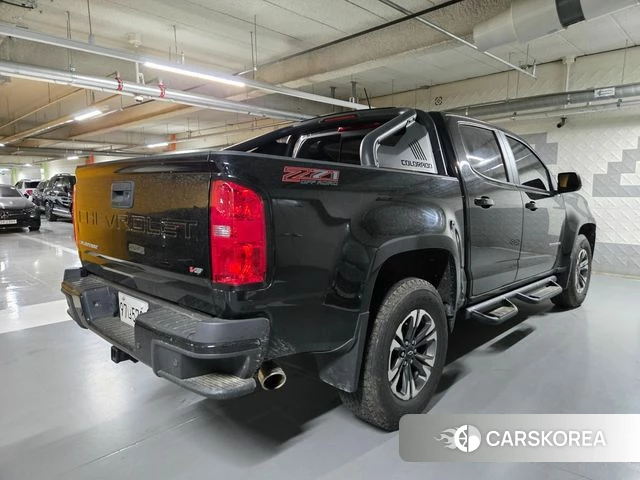 Chevrolet (GM Daewoo) Real New Colorado 2021 Черный из Кореи, фото 3