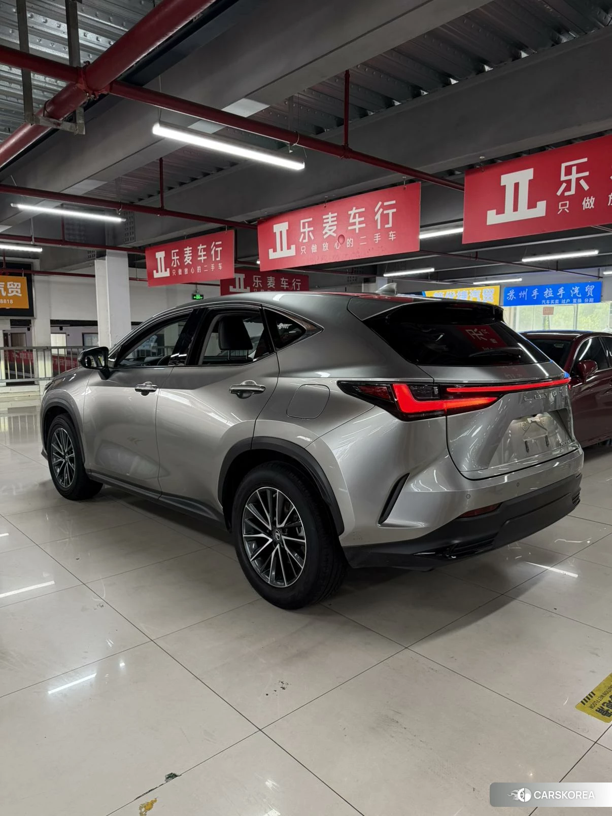 Lexus NX id 4413314 из Китая 10