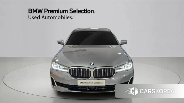 BMW 5 Series (G30) id 4330039 из Кореи 13