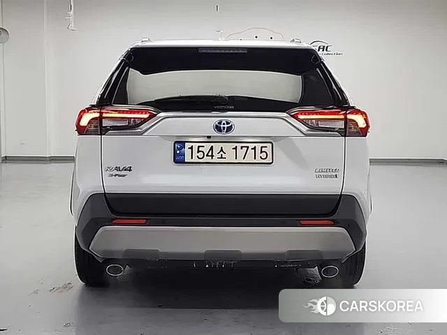 Toyota RAV4 5th Generation 2023 Белый из Кореи, фото 3