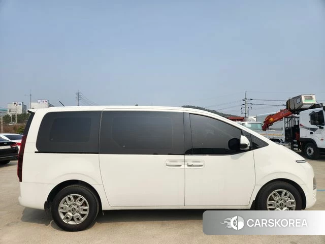 Hyundai Staria id 3863987 из Кореи 10