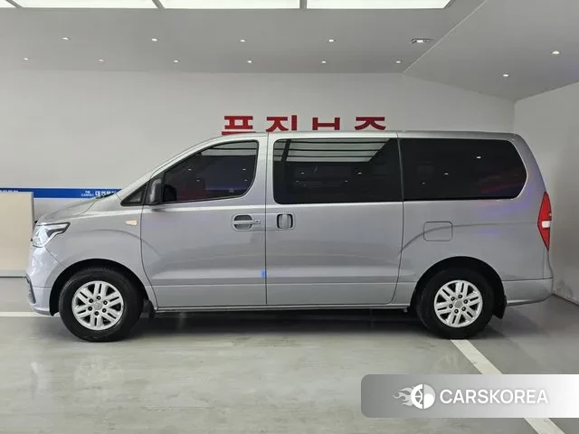 Hyundai The New Grand Starex id 3098239 из Кореи 13