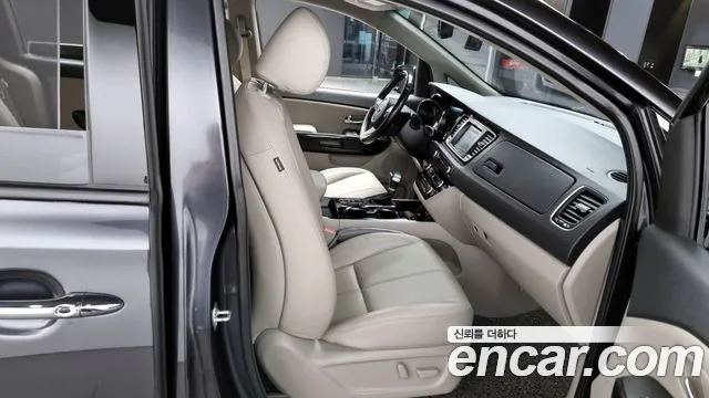 Kia The New Carnival id 2790656 из Кореи 13