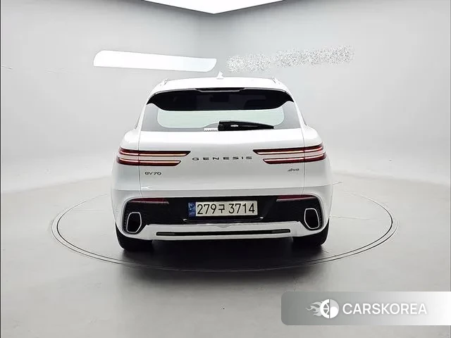 Genesis GV70 id 3472308 из Кореи 13