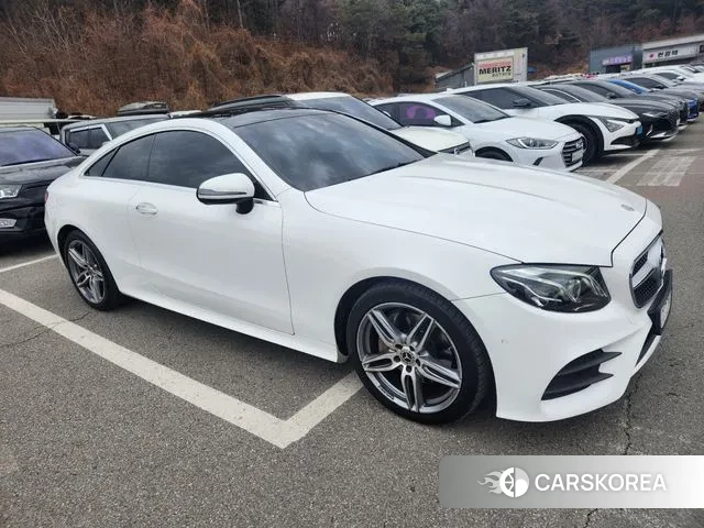 Mercedes-Benz E-Class W213 2018 Белый из Кореи, фото 6