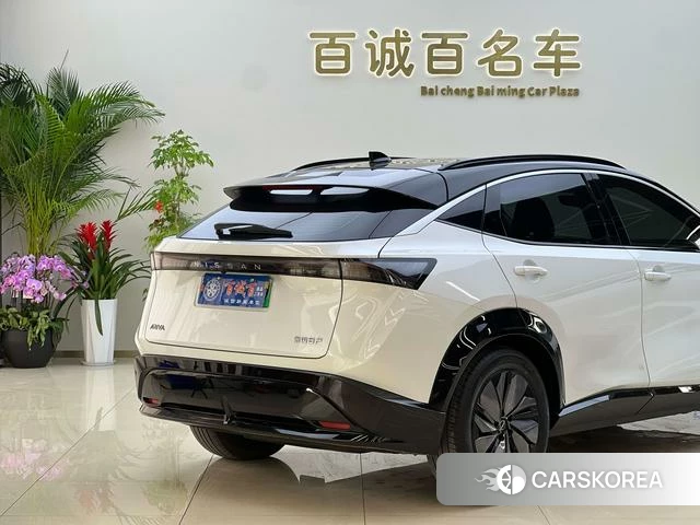Nissan ARIYA 2024 Белый из Китая, фото 3