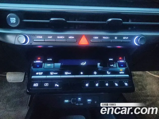 Hyundai Grandeur Hybrid (GN7) id 2599472 из Кореи 12