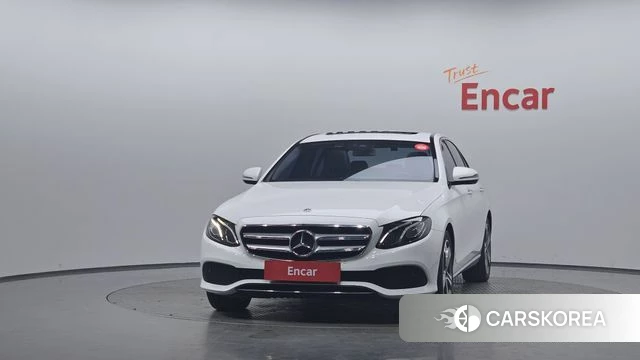 Mercedes-Benz E-Class W213 id 4325323 из Кореи 23