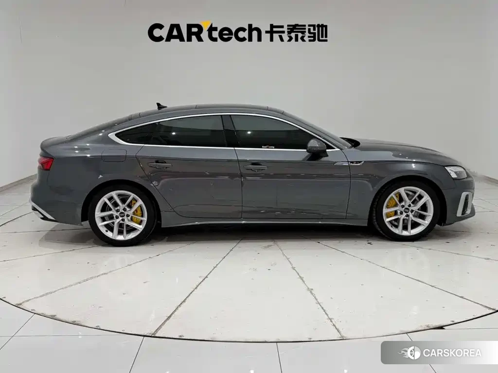 Audi A5 id 4629687 из Китая 20