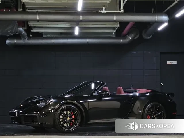 Porsche 911(992) id 3672221 из Кореи 13