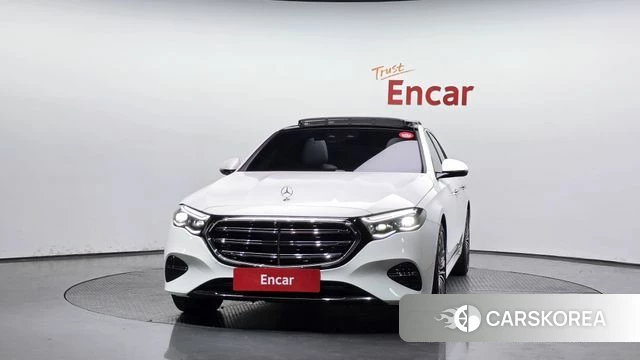 Mercedes-Benz E-Class W214 id 4729855 из Кореи 23