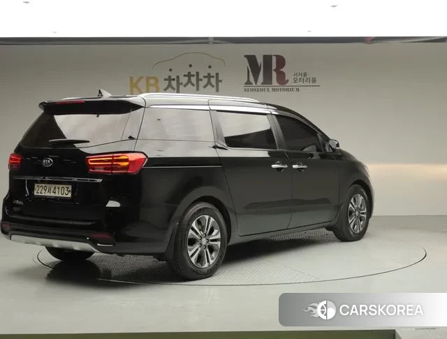 Kia The New Carnival id 3407745 из Кореи 13