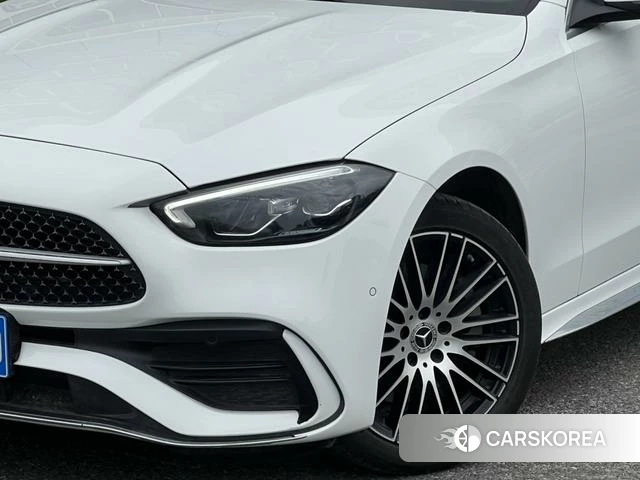 Mercedes-Benz Class C id 4277125 из Китая 14