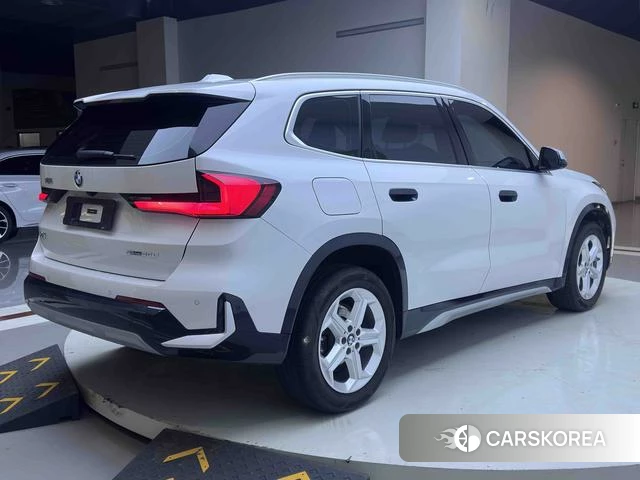 BMW X1 id 4278222 из Китая 15