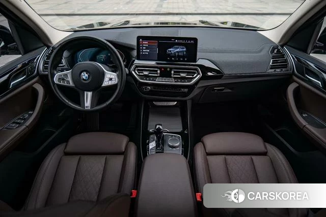 BMW X3 2023 Темно-серый из Китая, фото 3