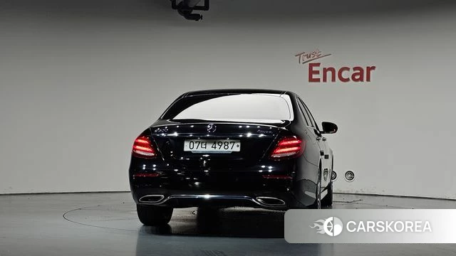 Mercedes-Benz E-Class W213 id 4760370 из Кореи 23