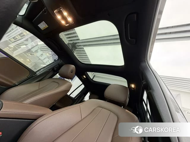 Mercedes-Benz GLB id 4348878 из Китая 14