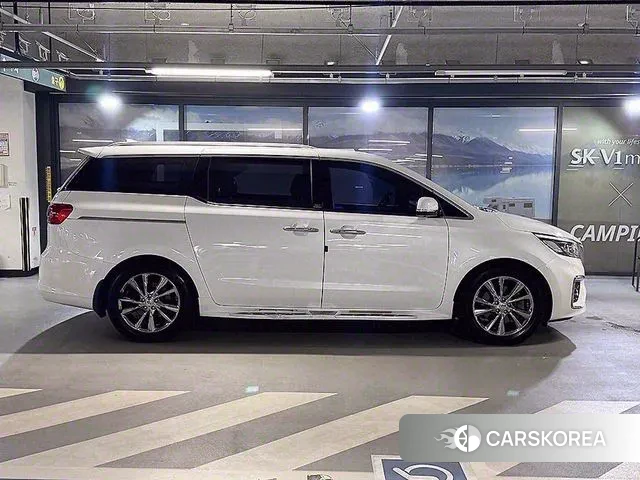 Kia The New Carnival id 3021085 из Кореи 13