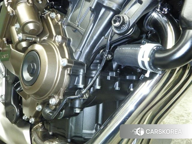 Engine photo