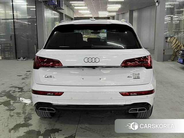 Audi Q5L 2025 Белый из Китая, фото 3