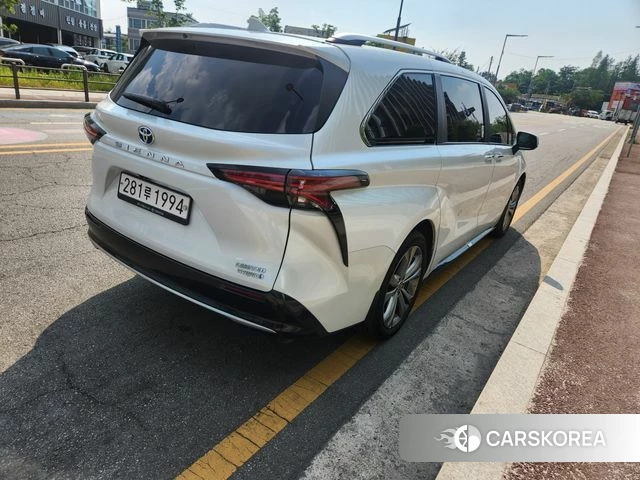 Toyota Sienna 4th Generation id 4456546 из Кореи 13