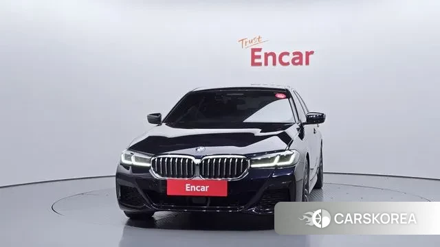 BMW 5 Series (G30) id 3053648 из Кореи 13