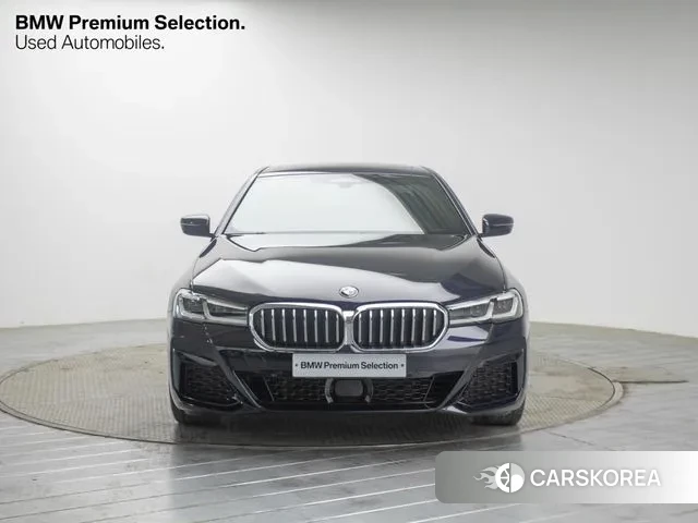 BMW 5 Series (G30) id 3735052 из Кореи 13