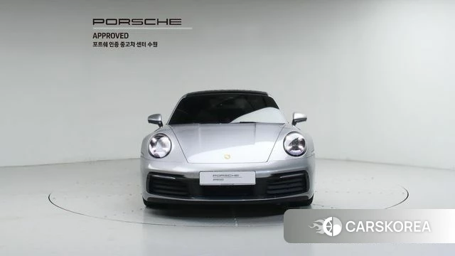 Porsche 911(992) id 4400585 из Кореи 13