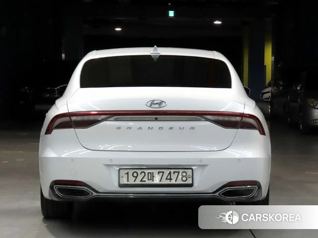 Hyundai The New Grandeur IG id 3916664 из Кореи 13