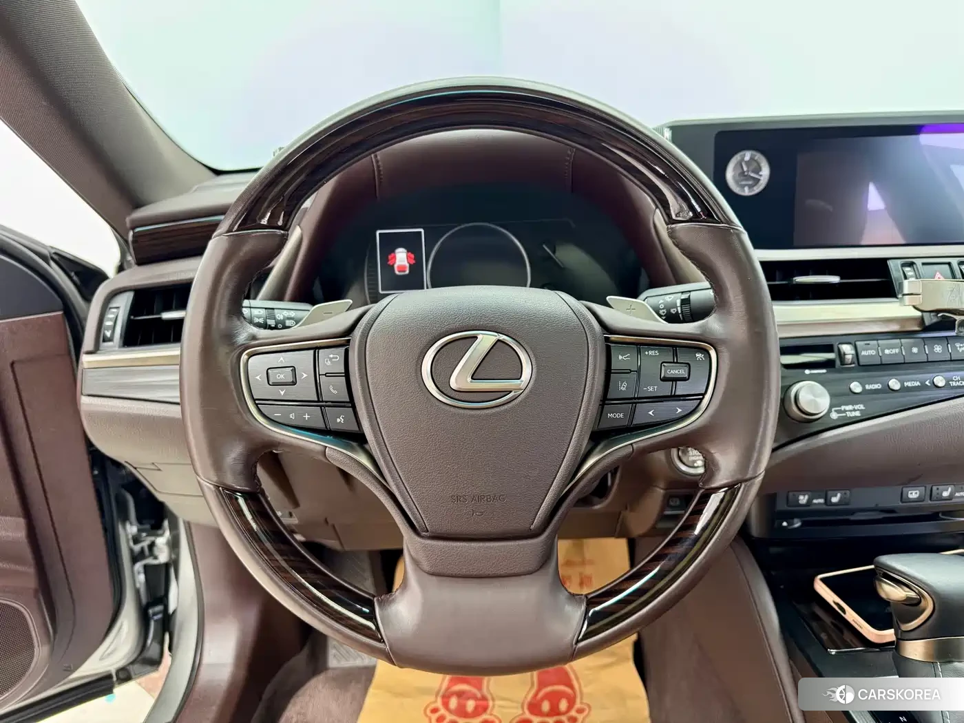 Lexus ES id 4514124 из Китая 22