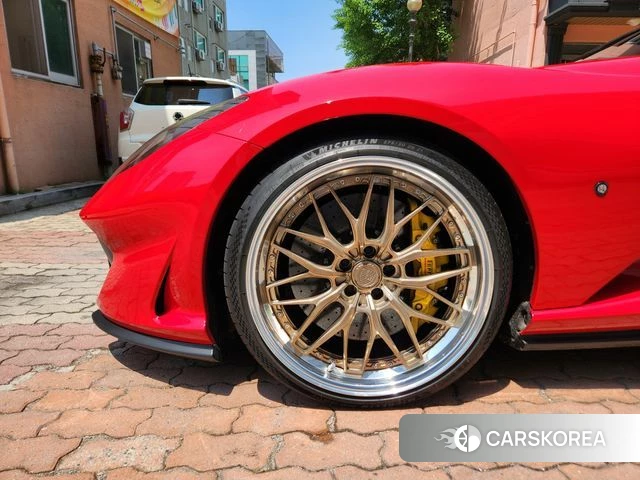 Ferrari 812 Superfast id 4496812 из Кореи 13