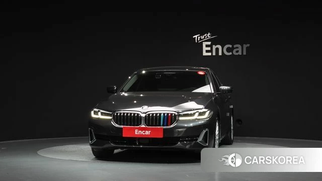 BMW 5 Series (G30) id 4769884 из Кореи 23