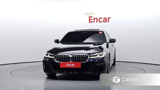 BMW 5 Series (G30) id 3043623 из Кореи 13