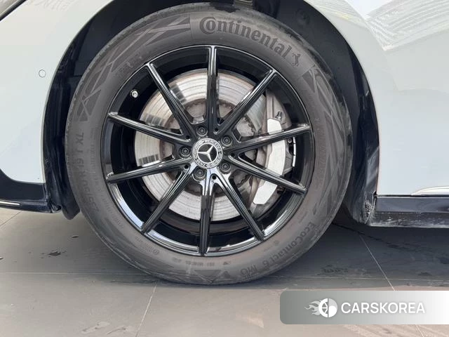 Mercedes-Benz EQE id 4272083 из Китая 8