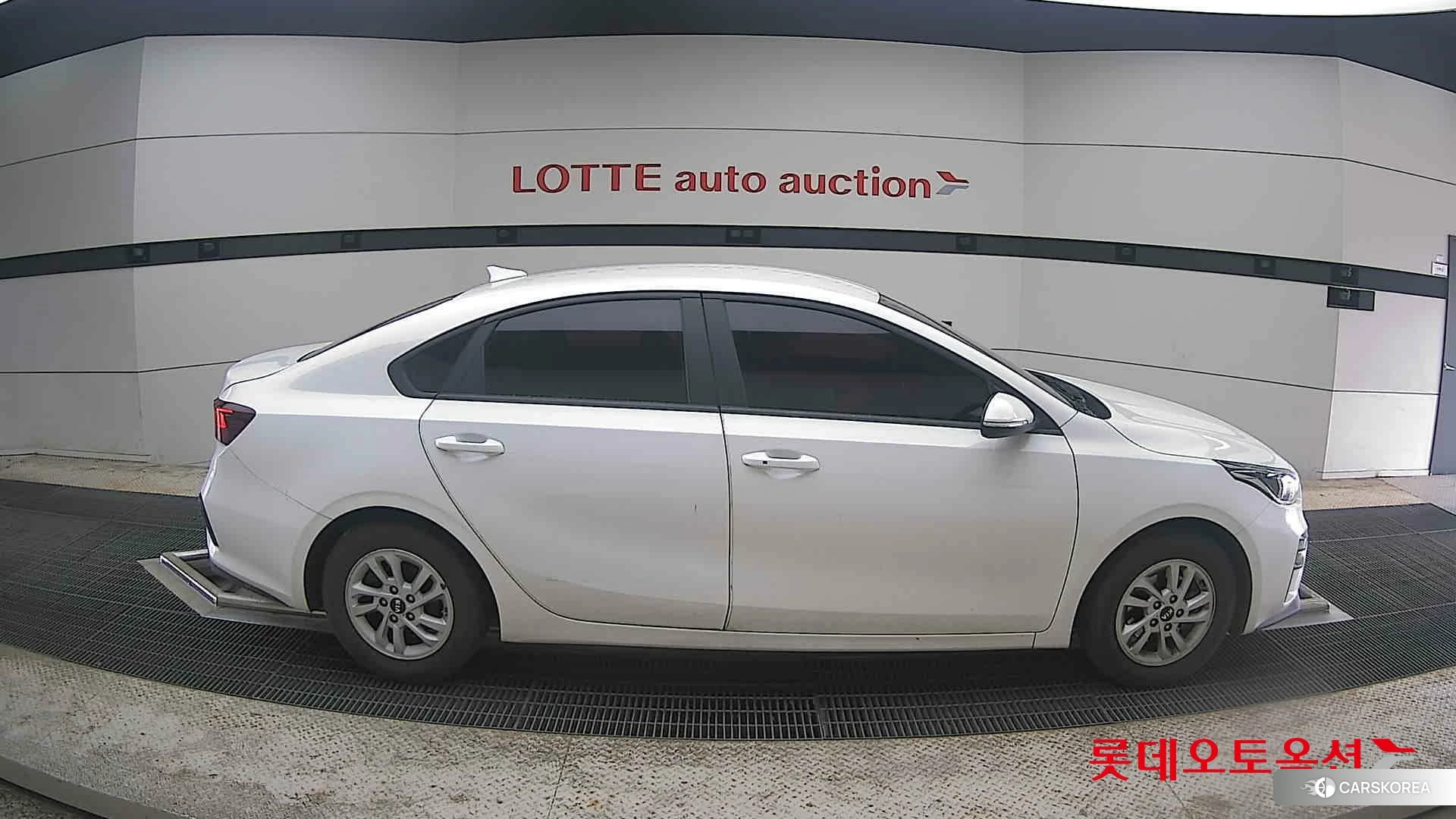 Kia K3 id 4289516 из Кореи 23