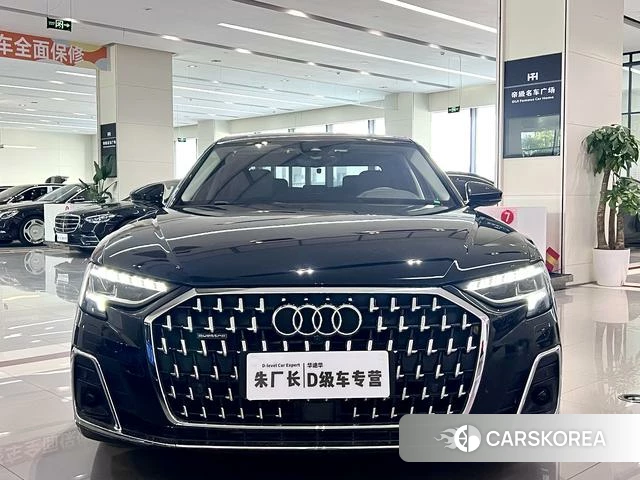 Audi A8 2023 Черный из Китая, фото 3