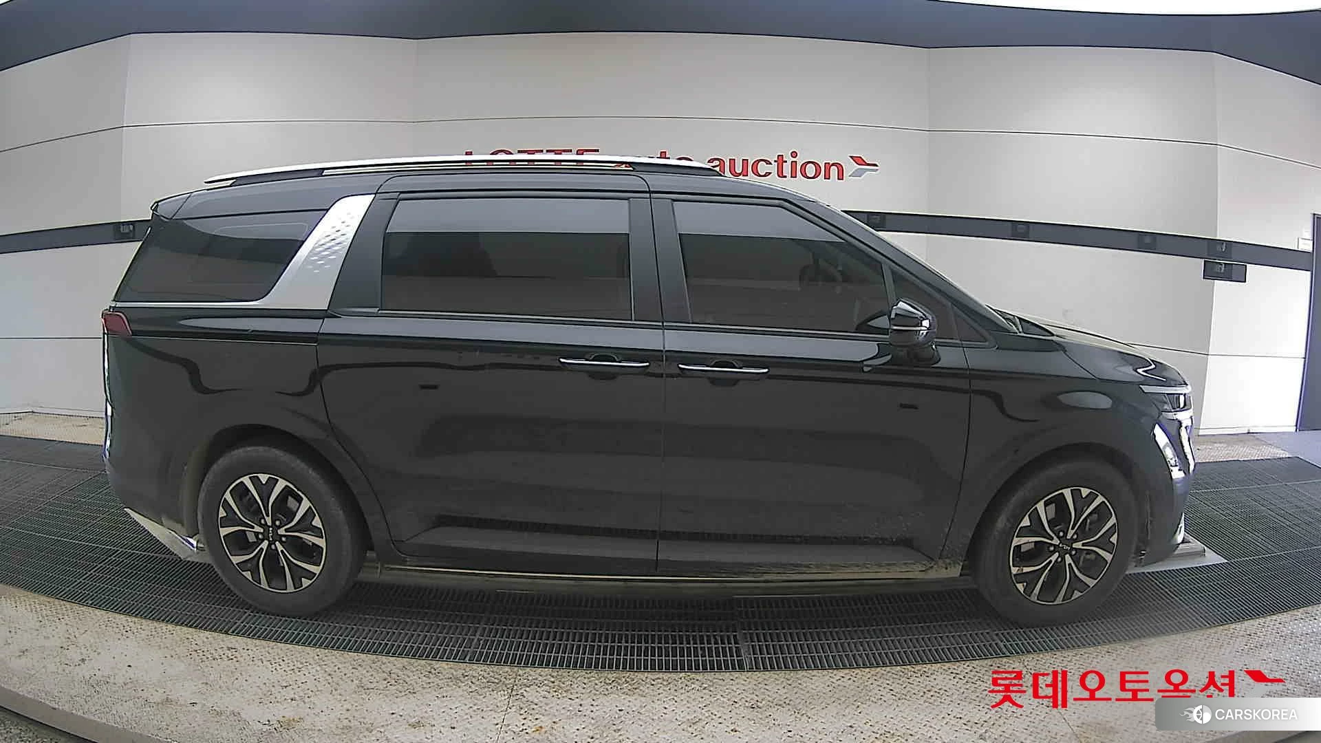 Kia Carnival id 4289623 из Кореи 23