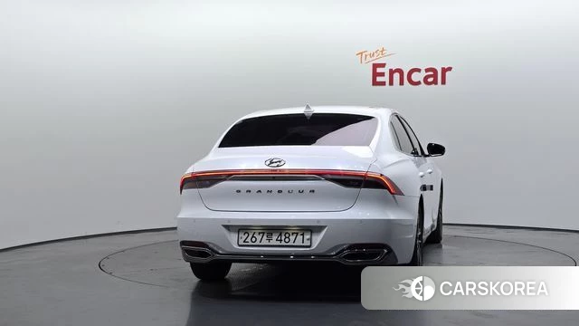 Hyundai The New Grandeur IG id 4741467 из Кореи 23