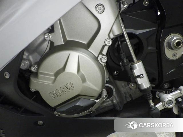 Engine photo