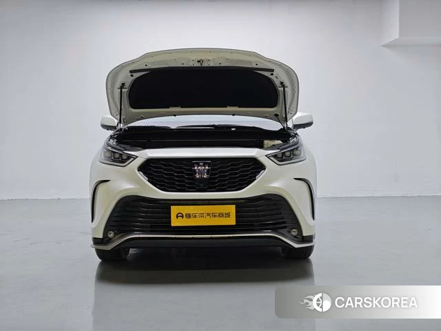 Toyota Crown Lufang id 4262017 из Китая 13