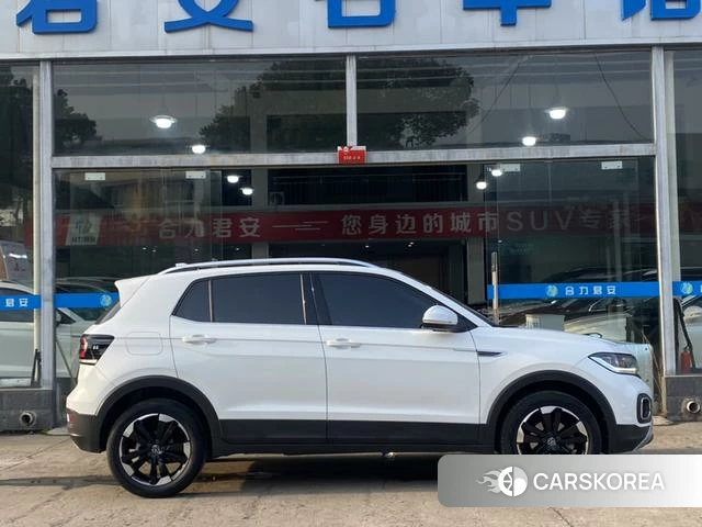 Volkswagen Exploring the shadow id 4258437 из Китая 12