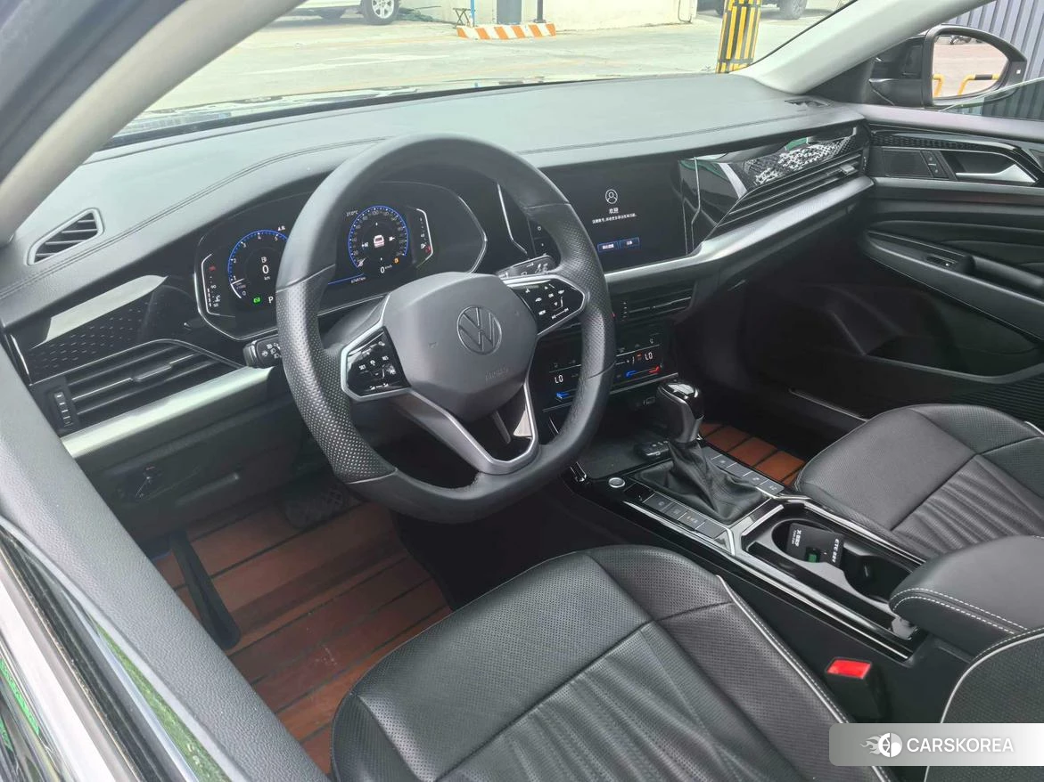 Volkswagen Passat id 4452830 из Китая 15