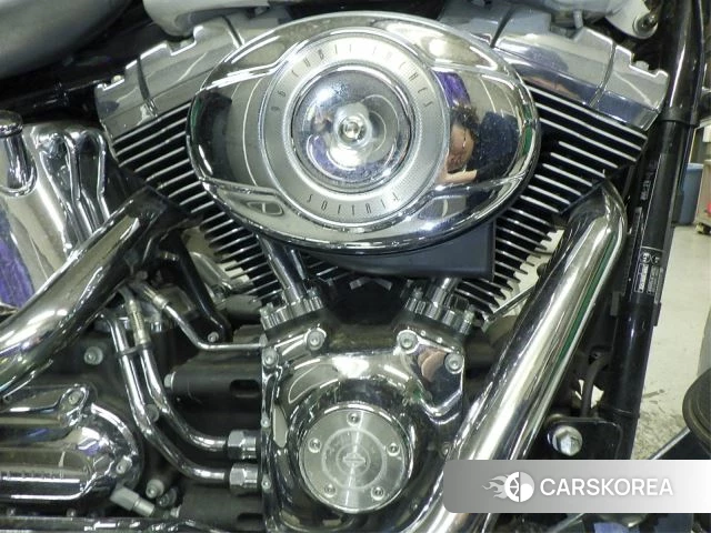 Engine photo