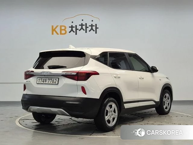 Kia Seltos id 4848507 из Кореи 11