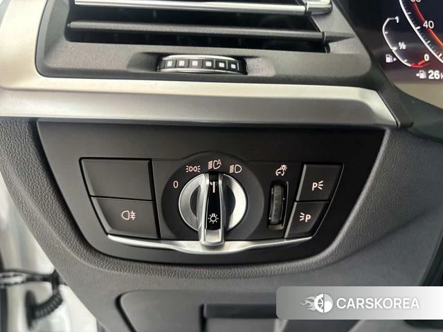 BMW X3 id 4365680 из Китая 23