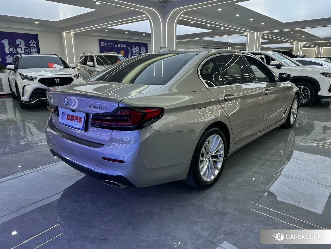 BMW 5 series id 4420295 из Китая 23