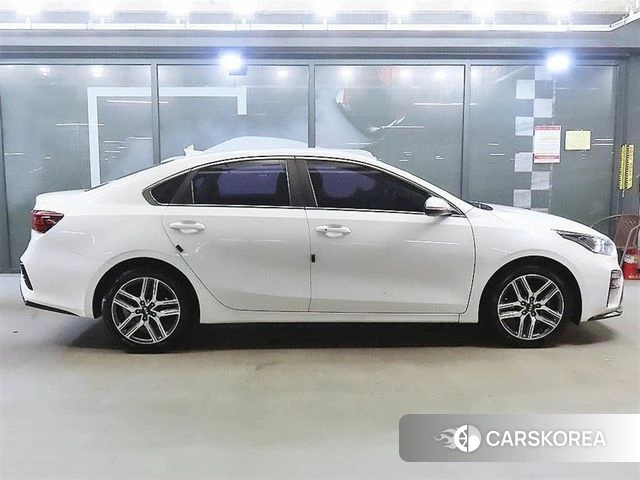 Kia Come New K3 id 4708938 из Кореи 11