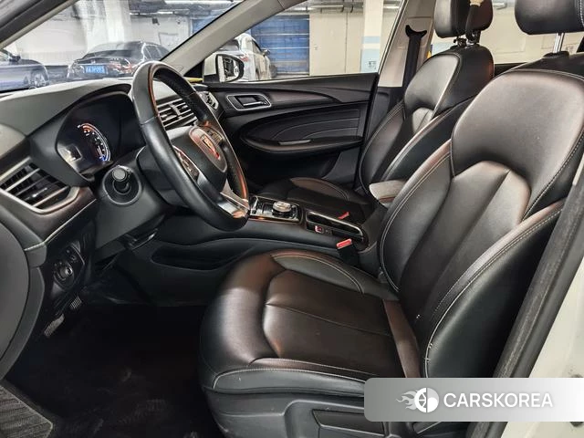 Roewe Ei5 id 4208413 из Китая 13